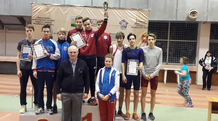 Илья Гусев и Амина Тагирова первенствовали в соревнованиях по троеборью
