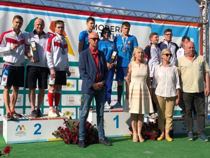 ПЕ-2019 среди юниоров. Челмакин и Петров взяли «серебро» в эстафете